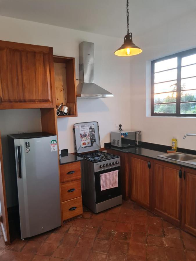 The Landing Nanyuki Cottages Extérieur photo