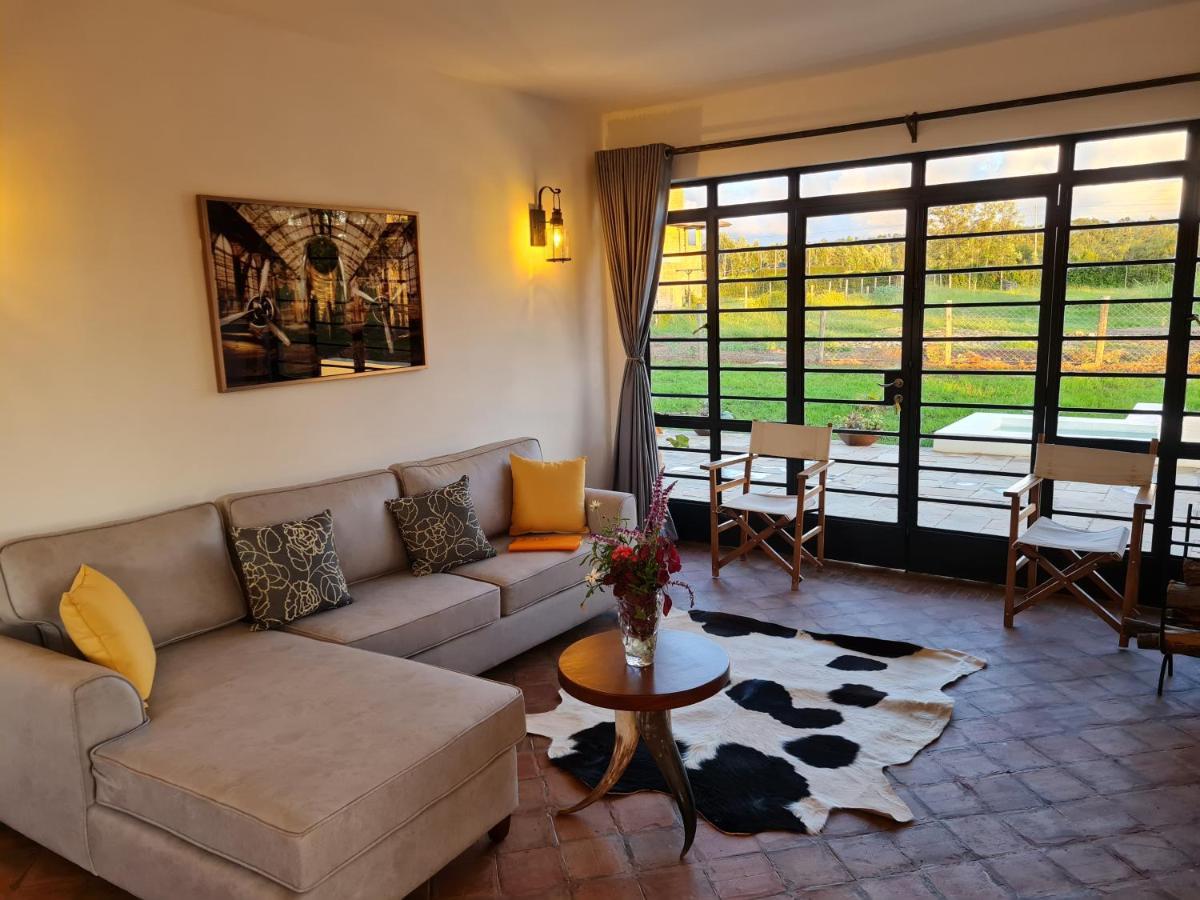 The Landing Nanyuki Cottages Extérieur photo