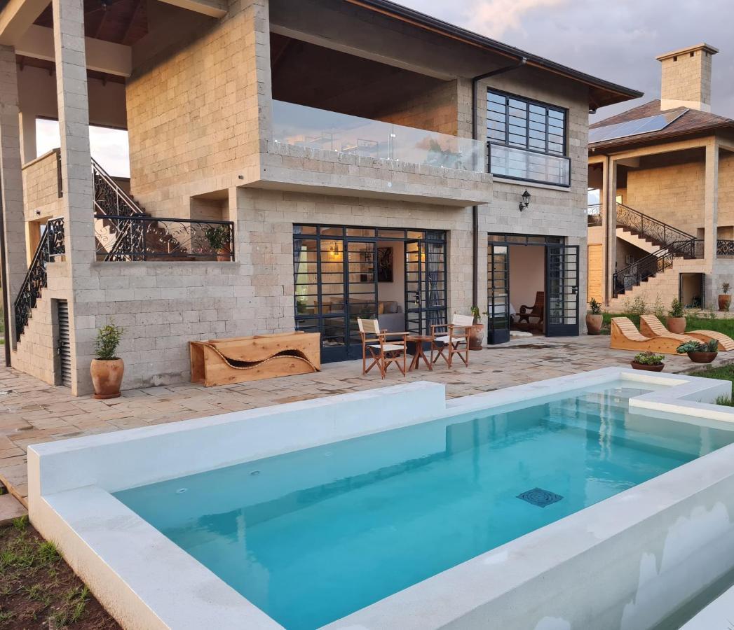 The Landing Nanyuki Cottages Extérieur photo
