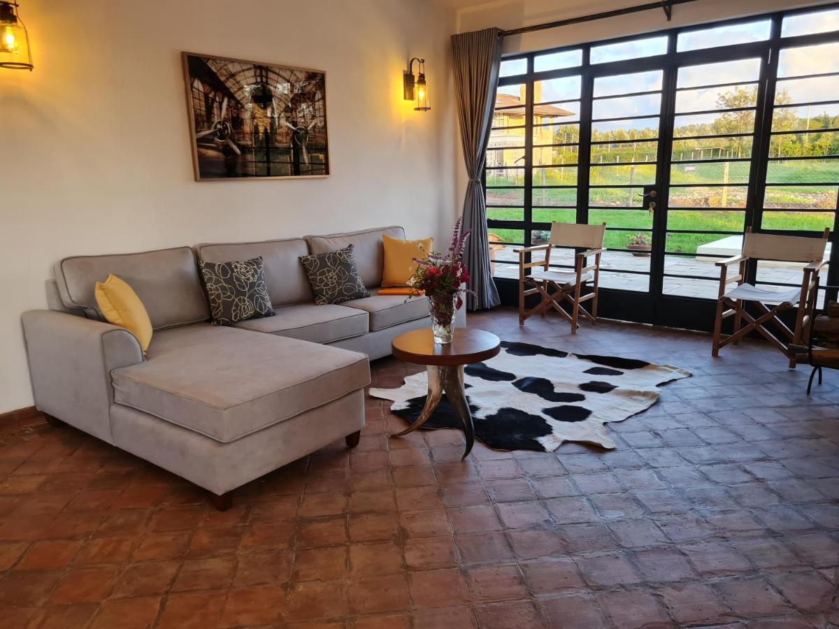 The Landing Nanyuki Cottages Extérieur photo