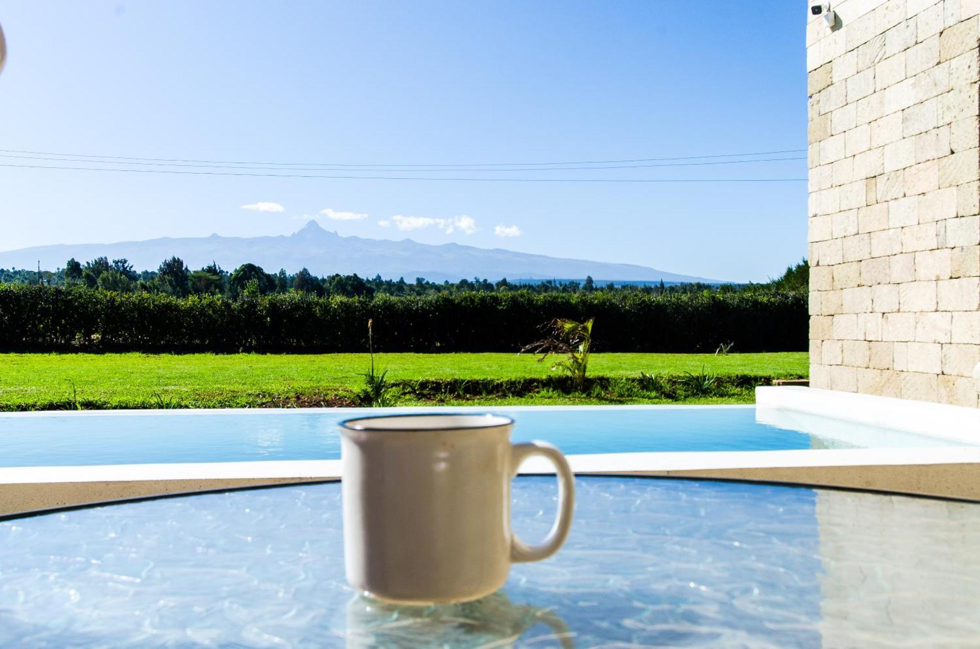 The Landing Nanyuki Cottages Extérieur photo